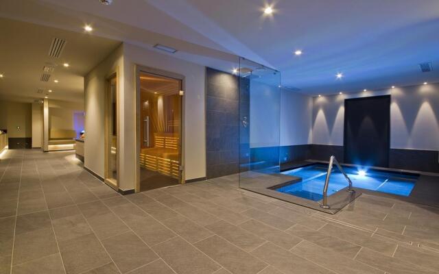 Design And Suite Hotel Ciarnadoi