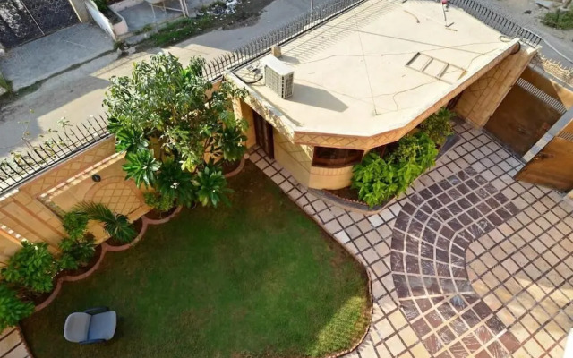 Hotel Blue Sky Karachi