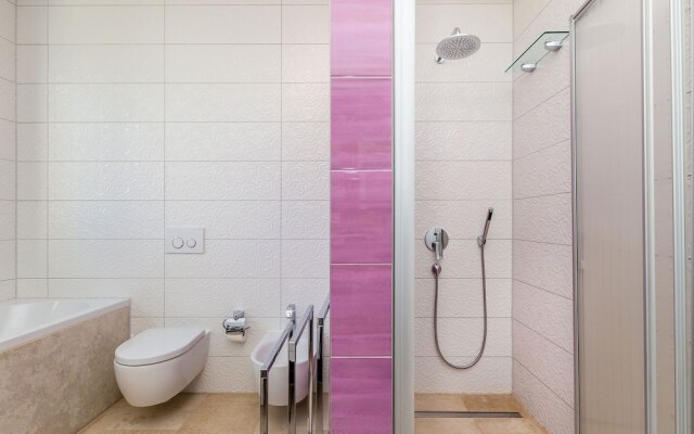 Wonderful Villa in Labinci - Kastelir With Swimming Pool