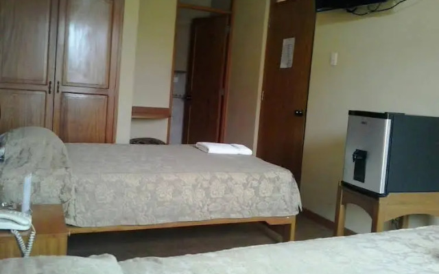 Olimpos Hostal