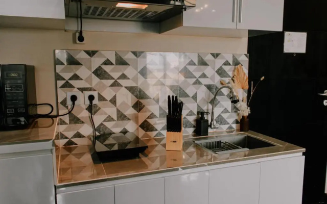 Grace Apartment Bali - A Cozy 2 Bedrooms Apartment in Sunset Road