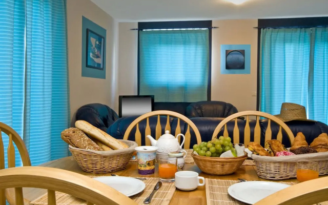Provencal Villa With Dishwasher, 1km From Nice Town Vidauban