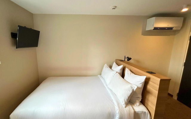 Hotel Arok