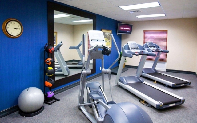 Country Hearth Inn (Ex. Regency Inn & Suites)
