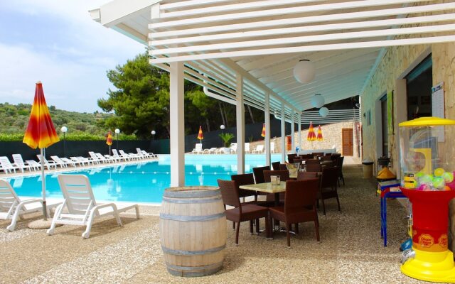 Villaggio Turistico Defensola