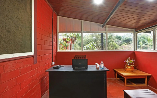 Hotel Allaranda Homestay