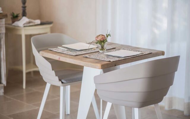 Le Scuderie Castello Monaci