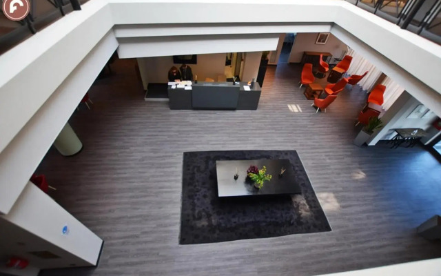 MajesticHouse Conference & Restaurant