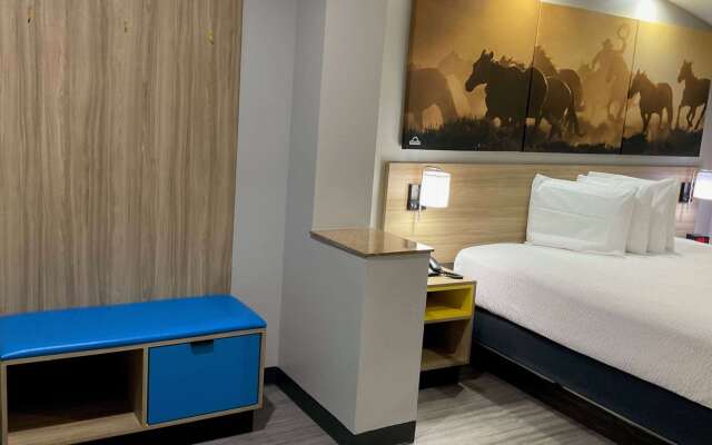 Days Inn by Wyndham Humble/Houston Intercontinental Airport