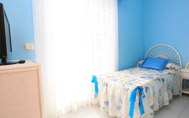 Casa Adosada Para 6 Personas en Cambrils