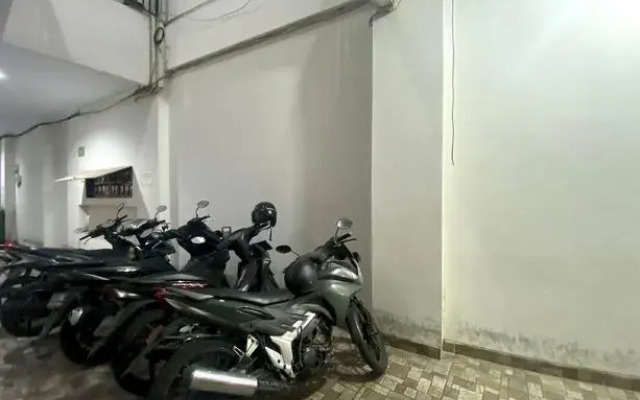 Super OYO 93287 Pioneer Pasar Baru