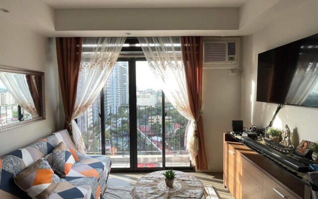 Remarkable 2-bedroom Condo Unit in Quezon City