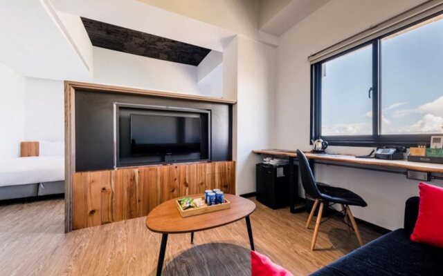 Traveller Inn Tiehua Hotel