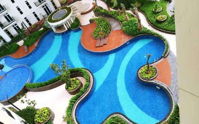 Amazing Puri Orchard Apartment – Outside – Jakarta