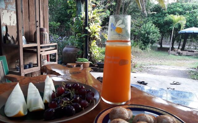 Baan Hotelier Resort