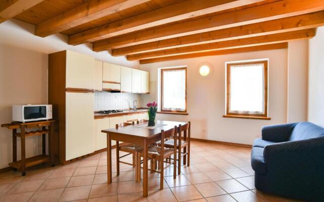 Apartment Colombare Teboi