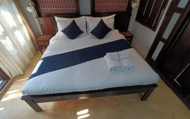 Cheva Gallery by OYO Rooms
