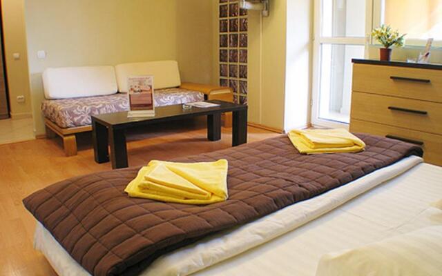 Eastcomfort Romana Square