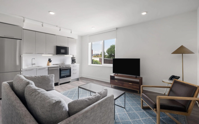 Reside Navy Yard, a Wyndham Residence