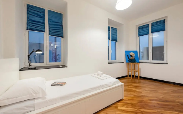 Charming Flat Next To Genoa's Aquarium