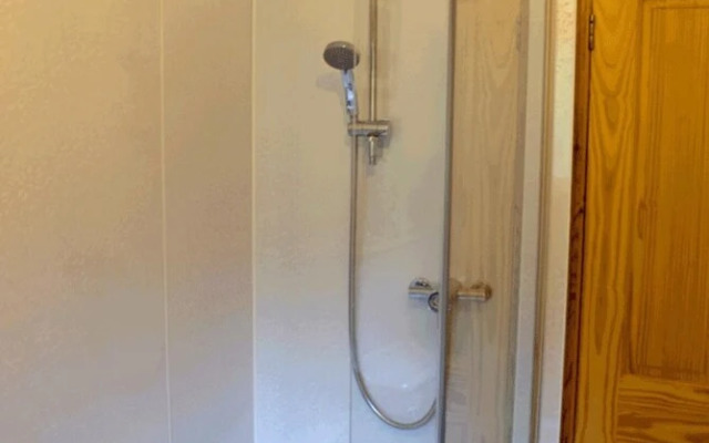 Lovely 3 Bedroom Bungalow Located in Drummore