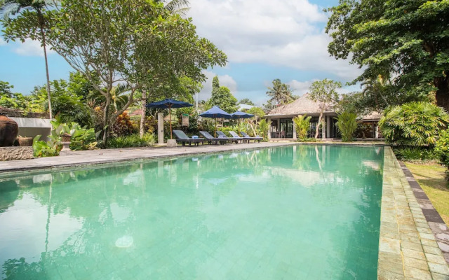 Belvilla Y Resort Near Monkey Forest