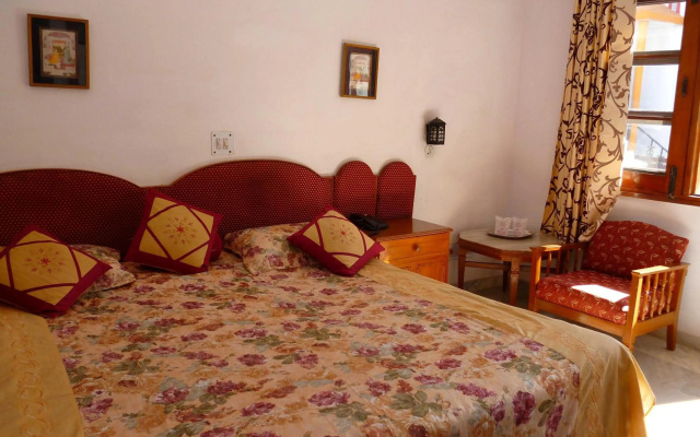 Hotel Harmony – Guest Rooms – Khajuraho