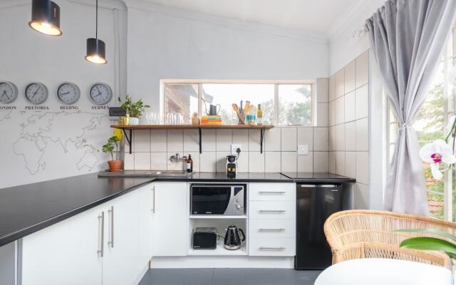 Stylish 2-bed Apartment in Centurion, Pretoria