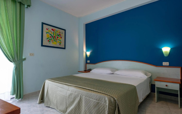 Atlantis Palace Hotel