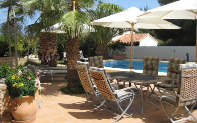 Casa sobre el Mar, a beautiful Oasis 1000m from beach