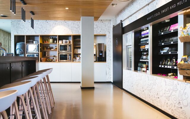 MOXY Munich Airport
