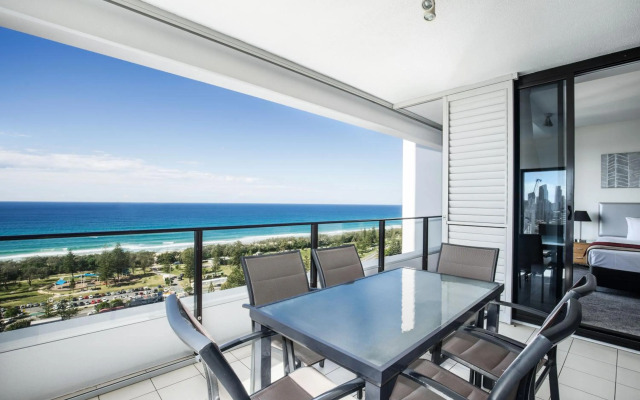 Ultra Broadbeach