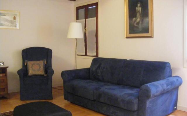 Charming House In Venice