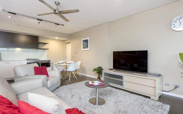Darwin Waterfront Luxury Suites