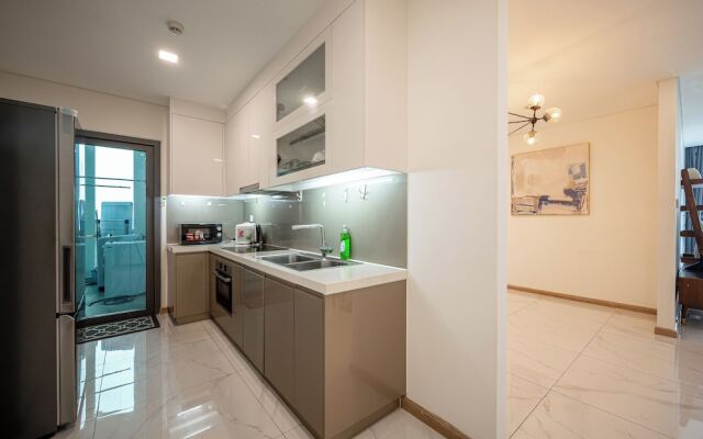 Landmark 81 - Sun Megalight Apartment