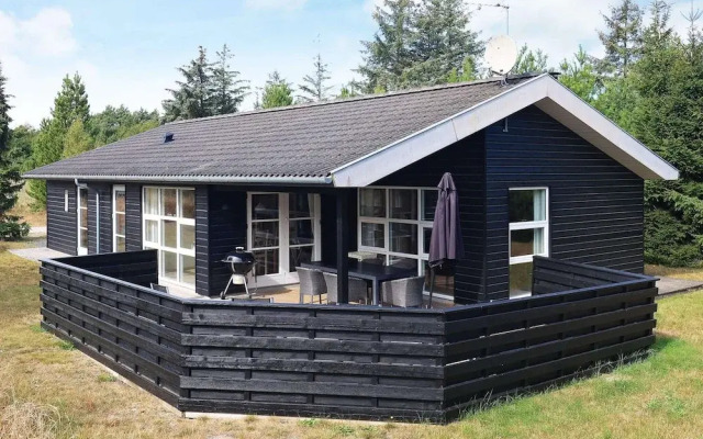 8 Person Holiday Home in Albaek-by Traum