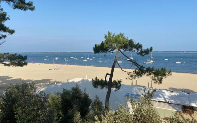 Appartement de standing 4 étoiles plage Pereire à pied 100m