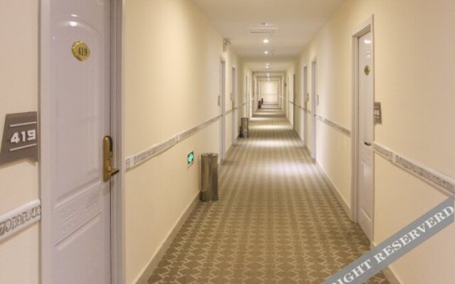 π Hotels (Changzhou Dinosaur Park)