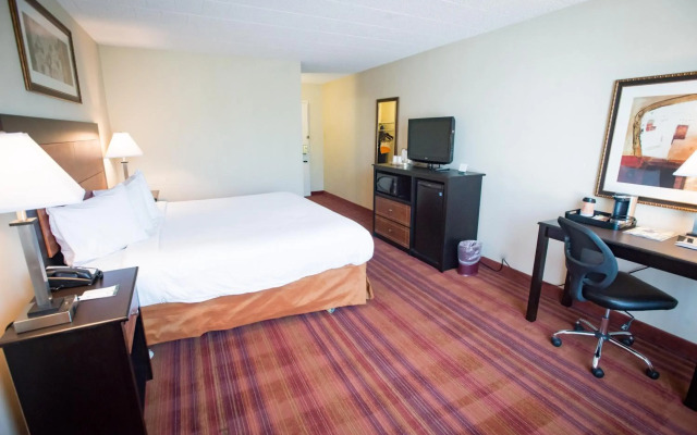 Exton Hotel & Conference Center