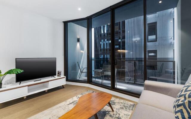 The Eminence Apartments by CLLIX