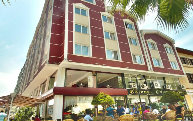 Grand Akcali Hotel