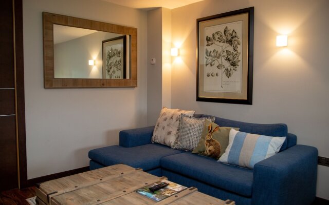 Northbrook Park Mews