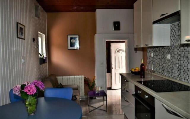 Apartments Adel - 70 m from beach