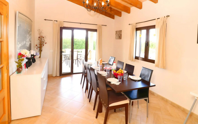Finca Can Olivaret 419 by Mallorca Charme
