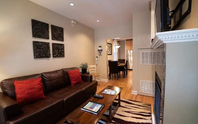 Old Town Suites Operated by Roscoe Village Guesthouse