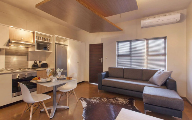 Akanani Apartments
