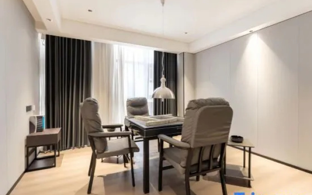 Zhengzhou Yu College Hotel (National University Science and Technology Park)