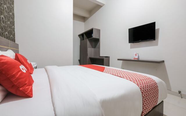 OYO 2587 Enfaza Guesthouse Syariah