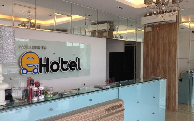 E-Hotel