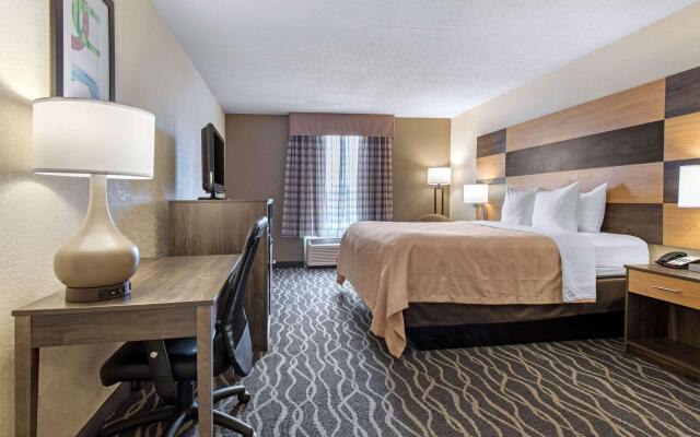 Quality Inn & Suites Lafayette I-65